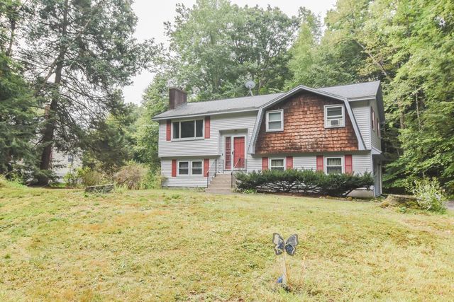 30 Davidson Avenue, Merrimack, NH 03054