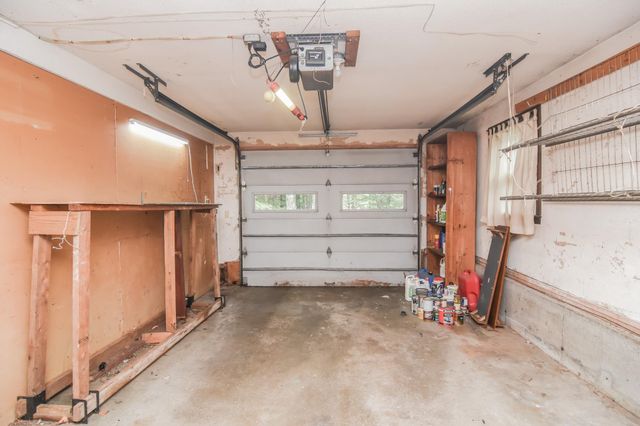 30 Davidson Avenue, Merrimack, NH 03054