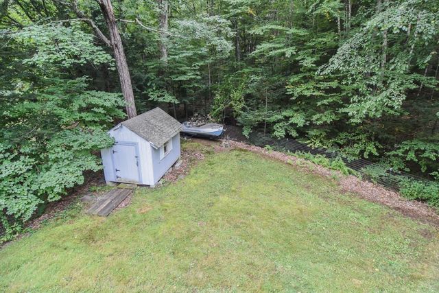 30 Davidson Avenue, Merrimack, NH 03054