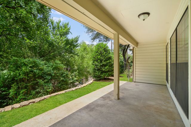 2505 Wedglea Drive 140, Dallas, TX 75211