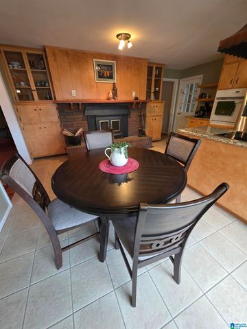 100 LINWOOD DRIVE, Hueytown, AL 35023