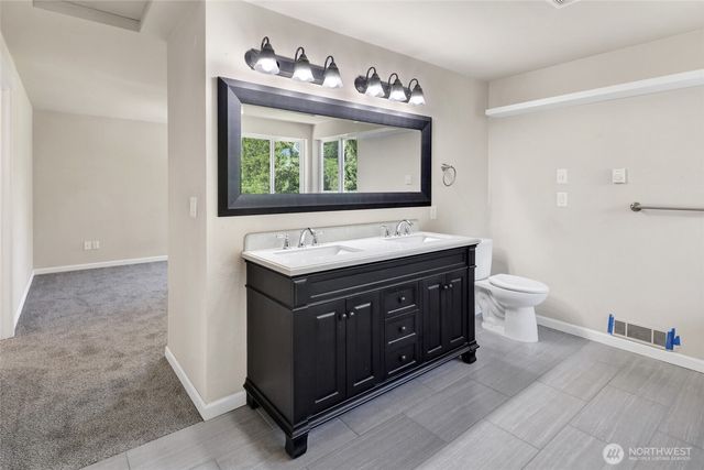 16515 58th Avenue NW, Stanwood, WA 98292