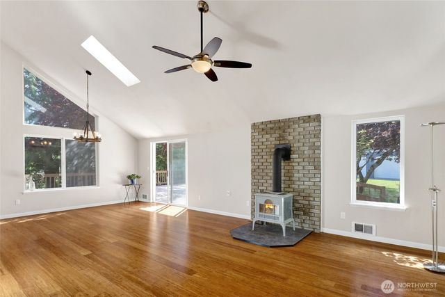 16515 58th Avenue NW, Stanwood, WA 98292