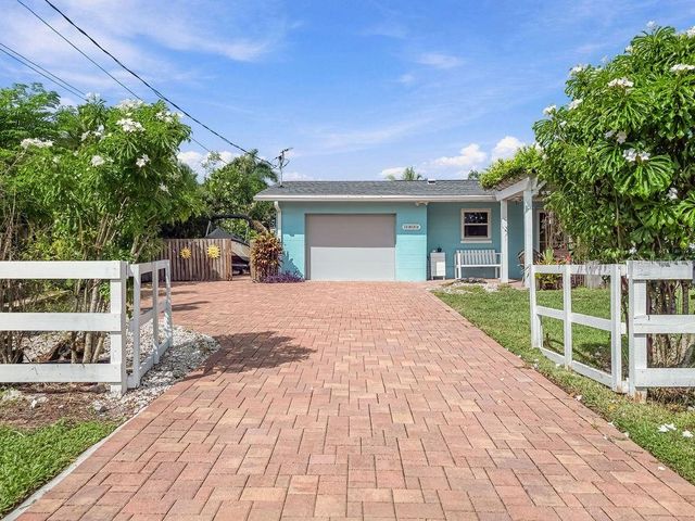 1831 BAYSHORE DRIVE, Terra Ceia, FL 34250