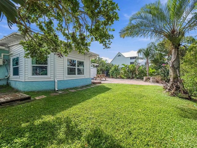 1831 BAYSHORE DRIVE, Terra Ceia, FL 34250