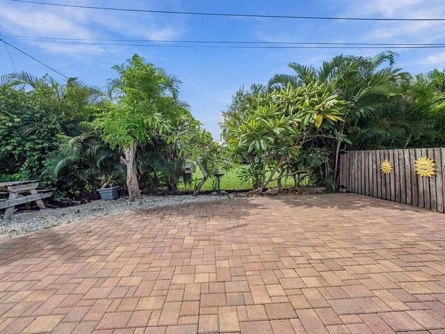 1831 BAYSHORE DRIVE, Terra Ceia, FL 34250