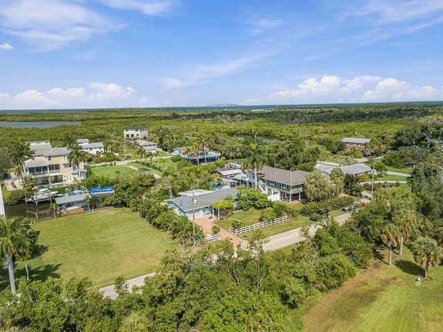 1831 BAYSHORE DRIVE, Terra Ceia, FL 34250