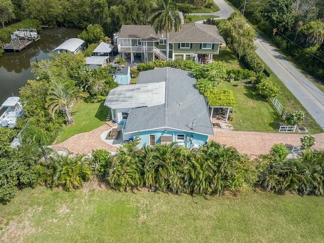 1831 BAYSHORE DRIVE, Terra Ceia, FL 34250