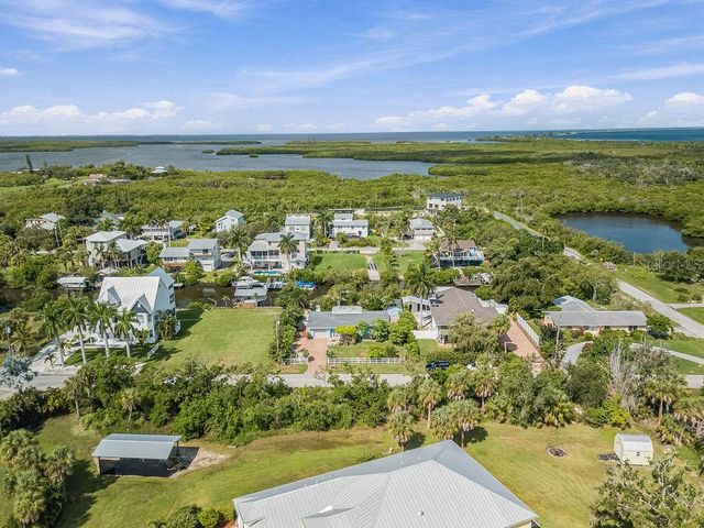 1831 BAYSHORE DRIVE, Terra Ceia, FL 34250