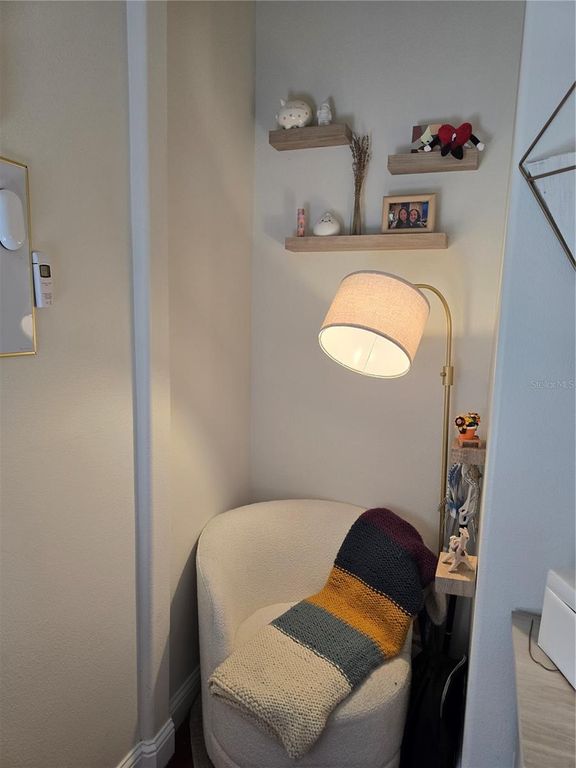 Image 19 of property listing at 13009 ROBERTS ISLAND ROAD, Orlando, FL 32832