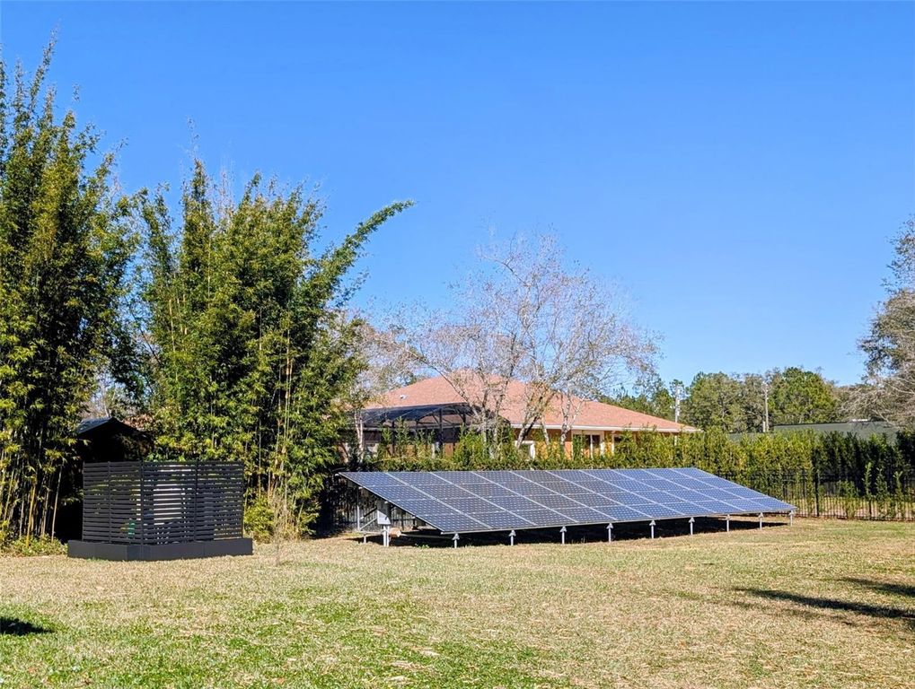 Image 27 of property listing at 13009 ROBERTS ISLAND ROAD, Orlando, FL 32832