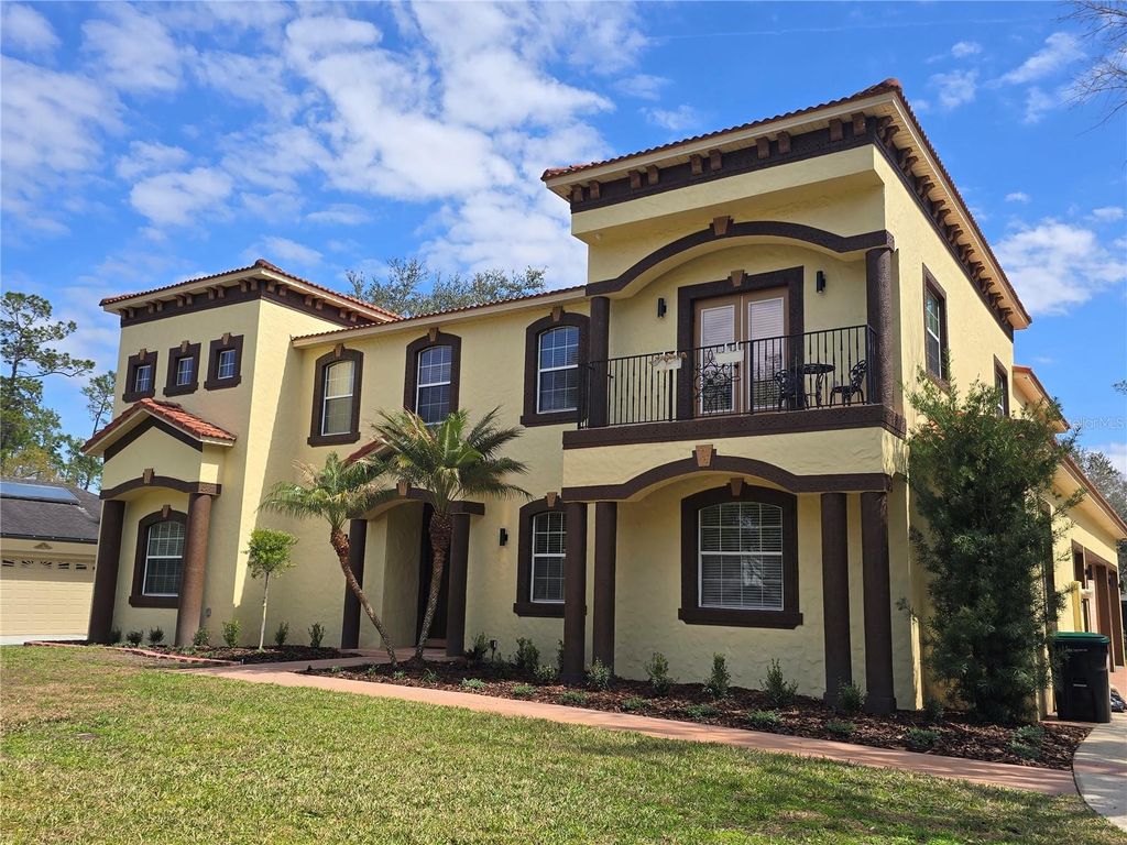 Image 4 of property listing at 13009 ROBERTS ISLAND ROAD, Orlando, FL 32832