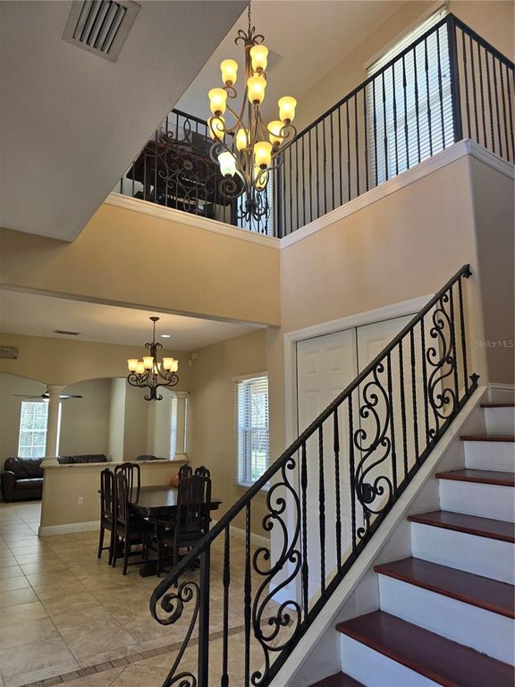 Image 5 of property listing at 13009 ROBERTS ISLAND ROAD, Orlando, FL 32832