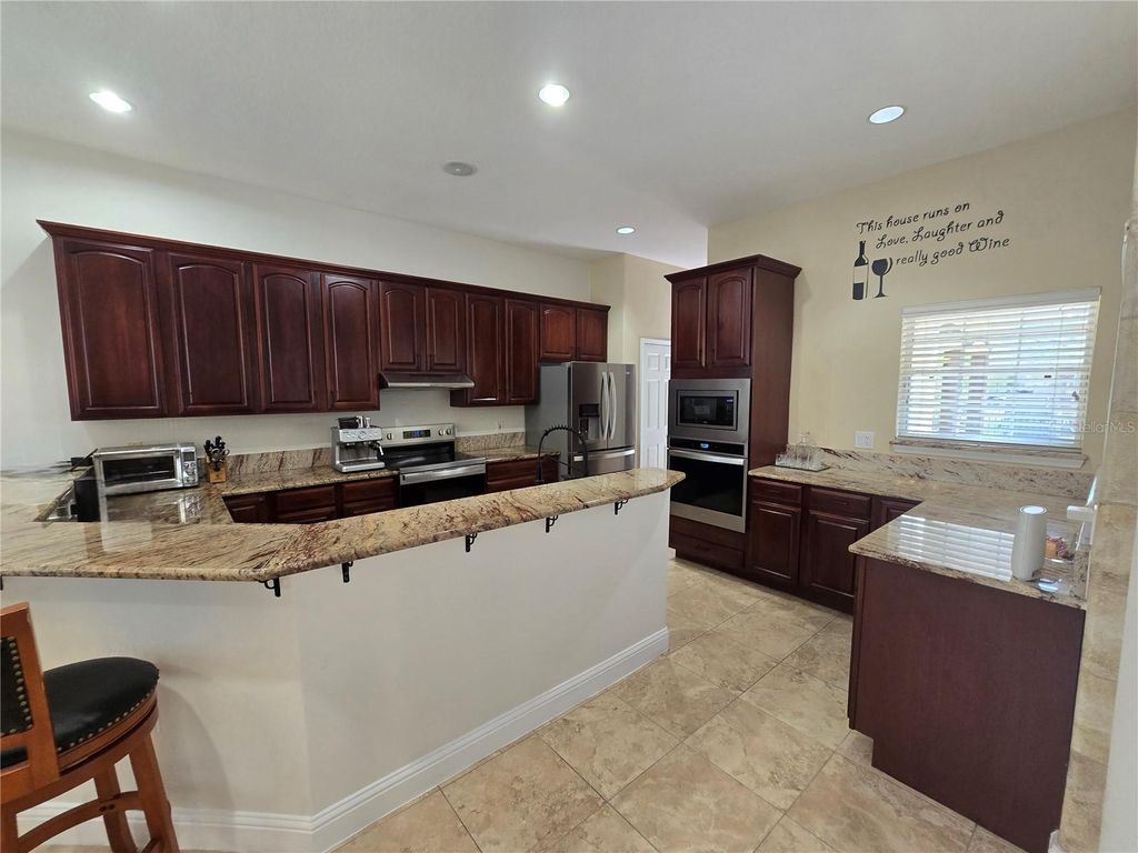 Image 8 of property listing at 13009 ROBERTS ISLAND ROAD, Orlando, FL 32832