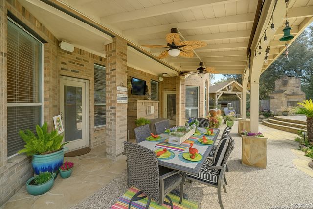 9014 Woodland Pass, Boerne, TX 78006