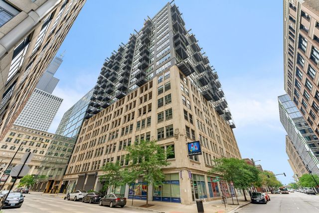 565 W Quincy Street 501, Chicago, IL 60661