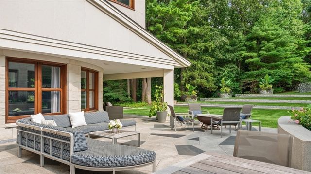 67 Byron Road, Weston, MA 02493