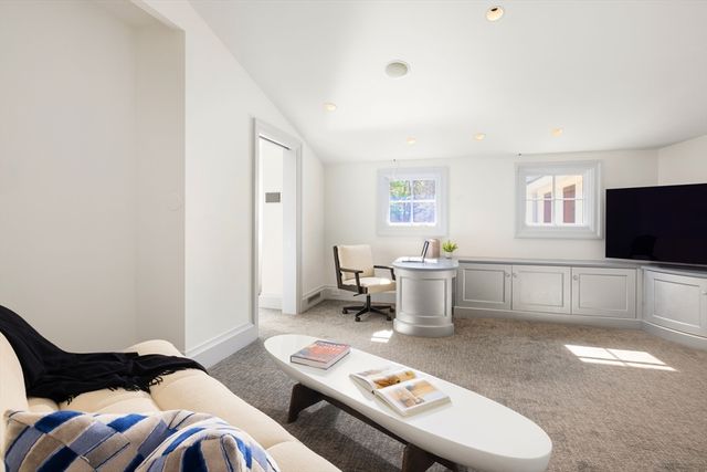 67 Byron Road, Weston, MA 02493