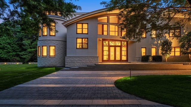 67 Byron Road, Weston, MA 02493