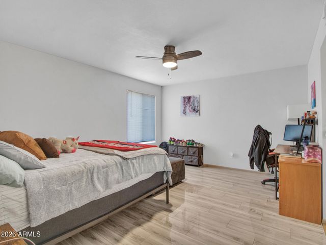 1927 E HAMPTON Avenue 212, Mesa, AZ 85204