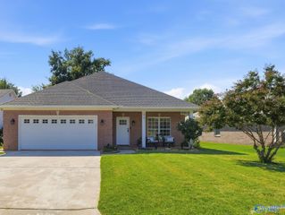 1813 Smith Avenue SW, Decatur, AL 35603