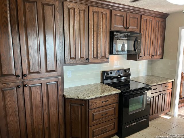 218 ranch circle, Kendalia, TX 78027