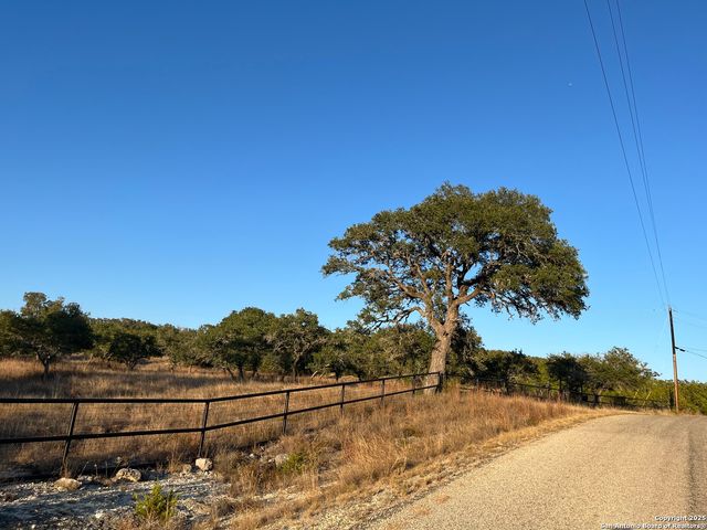 218 ranch circle, Kendalia, TX 78027