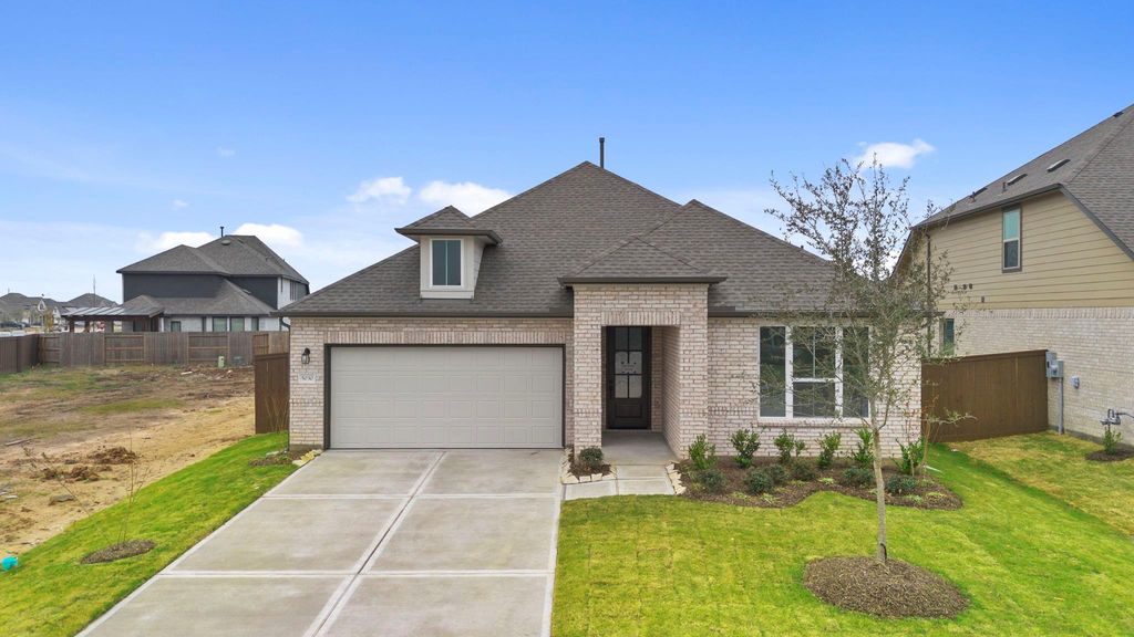 5030 Field Sparrow Lane, Rosenberg, TX 77471
