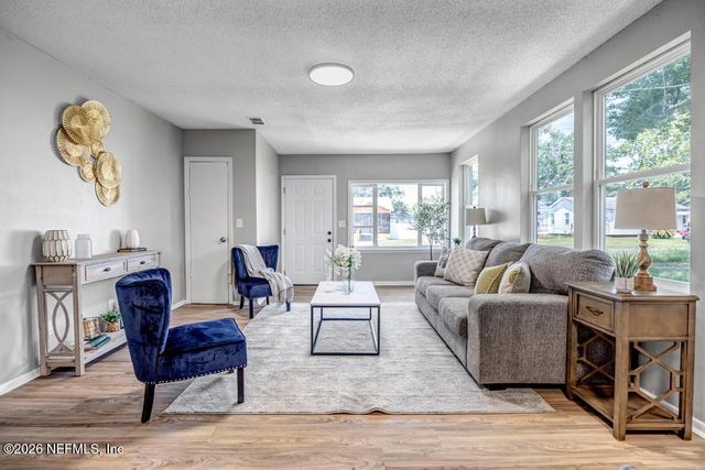 8141 PAUL JONES Drive, Jacksonville, FL 32208