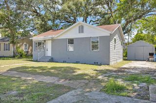 8141 PAUL JONES Drive, Jacksonville, FL 32208