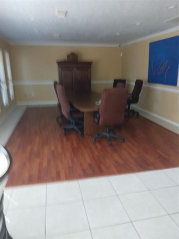 1500 Bay Area Boulevard 165, Houston, TX 77058