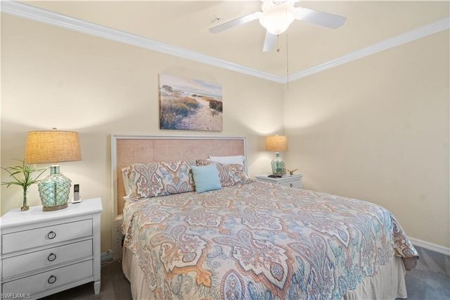 9816 Giaveno CIR 1336, Naples, FL 34113