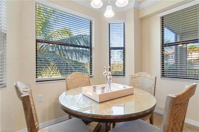9816 Giaveno CIR 1336, Naples, FL 34113