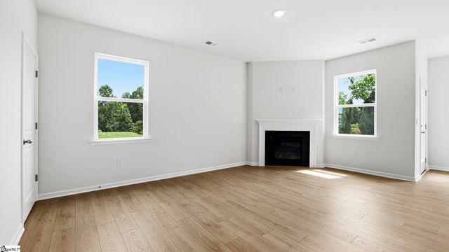 520 Landseer Drive, Landrum, SC 29356