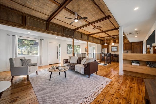 8485 Cedar Terrace, Rogers, AR 72756