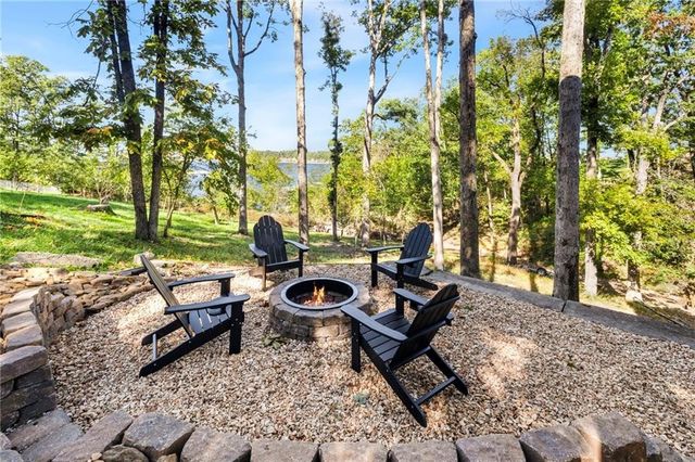 8485 Cedar Terrace, Rogers, AR 72756