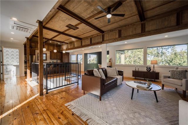 8485 Cedar Terrace, Rogers, AR 72756