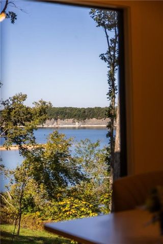 8485 Cedar Terrace, Rogers, AR 72756