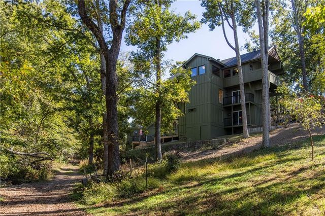 8485 Cedar Terrace, Rogers, AR 72756