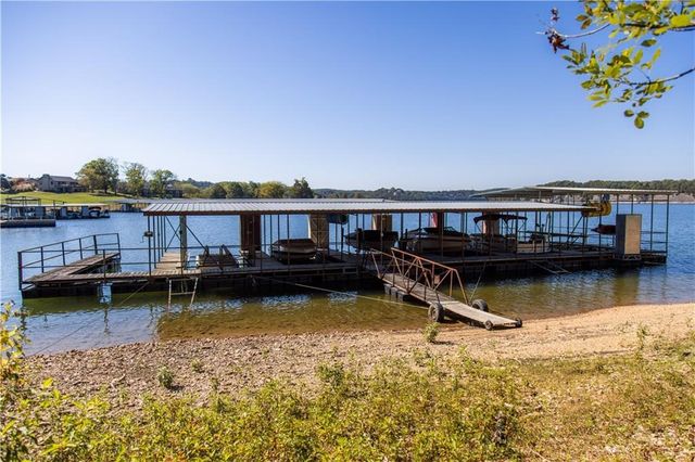 8485 Cedar Terrace, Rogers, AR 72756