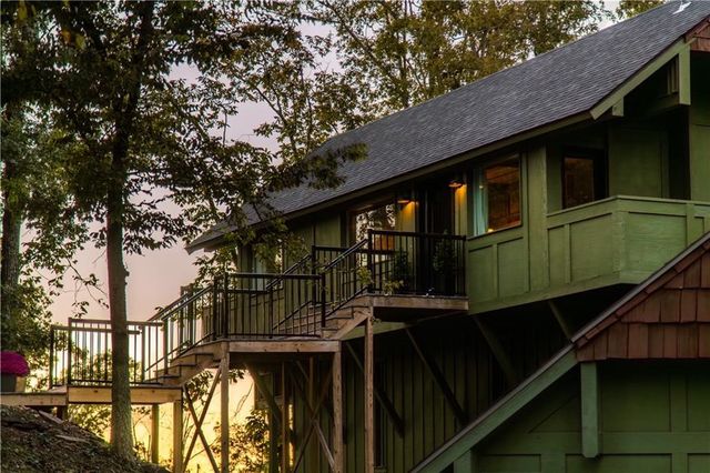 8485 Cedar Terrace, Rogers, AR 72756