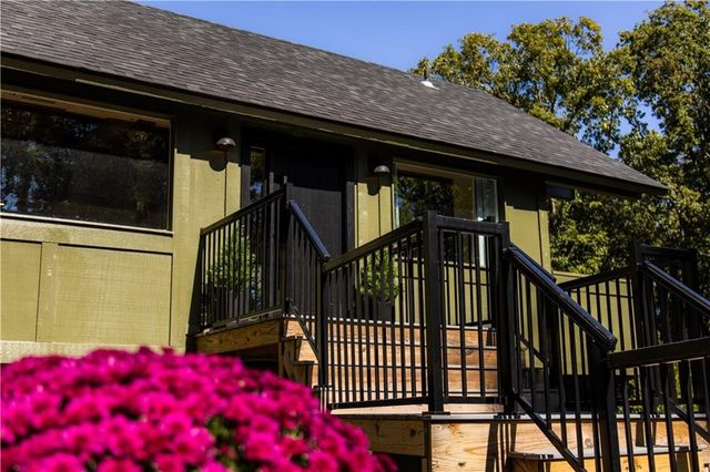 8485 Cedar Terrace, Rogers, AR 72756