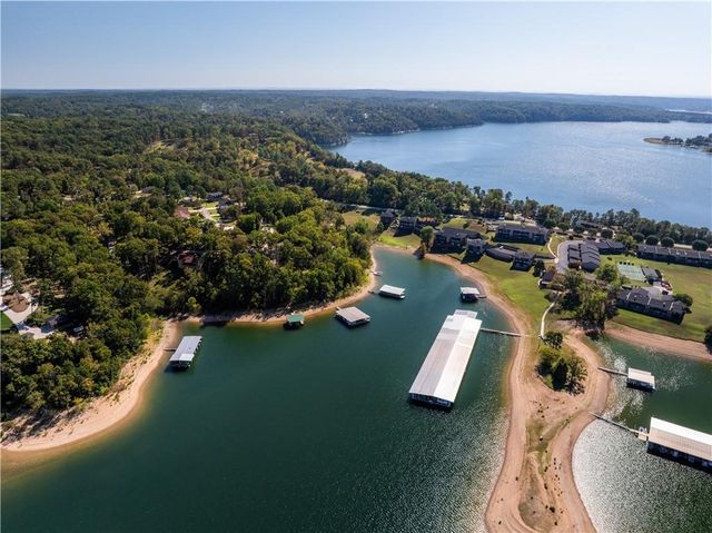 8485 Cedar Terrace, Rogers, AR 72756