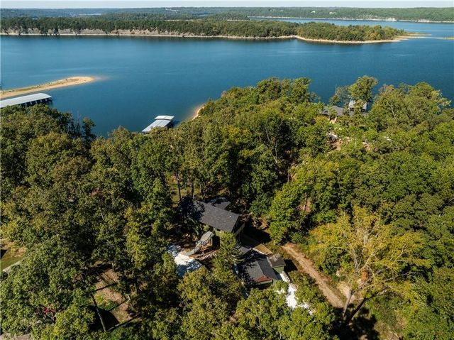 8485 Cedar Terrace, Rogers, AR 72756