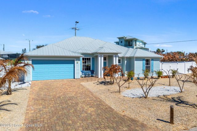 1139 S Brevard Avenue, Cocoa Beach, FL 32931
