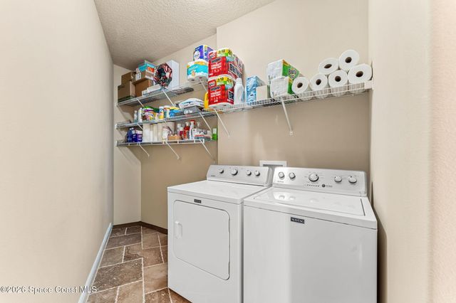 1139 S Brevard Avenue, Cocoa Beach, FL 32931