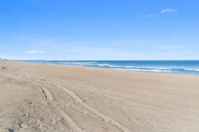 1139 S Brevard Avenue, Cocoa Beach, FL 32931