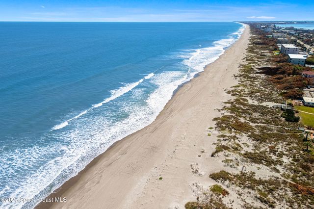 1139 S Brevard Avenue, Cocoa Beach, FL 32931