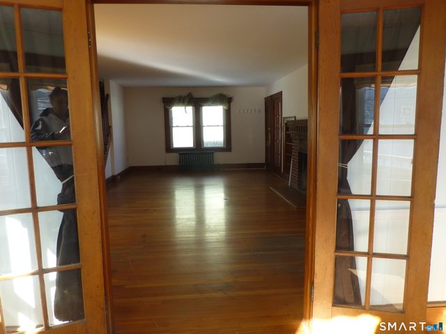 108 West Town Street, Norwich, CT 06360