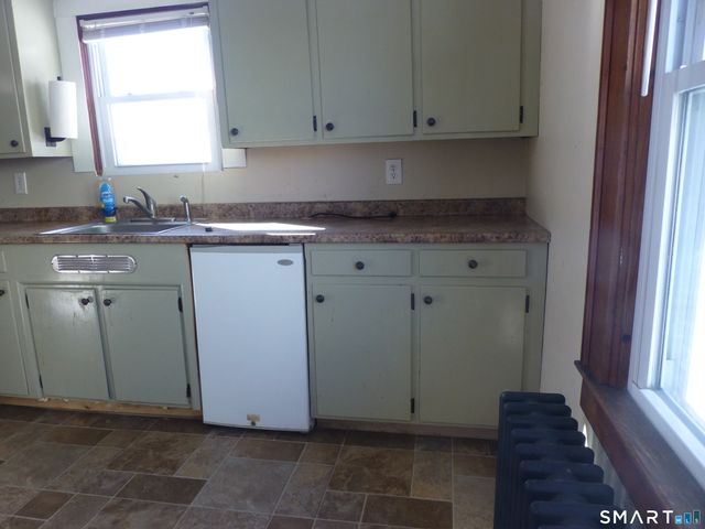 108 West Town Street, Norwich, CT 06360